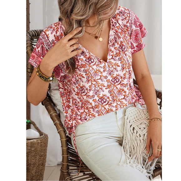 Pink Floral Printed Boho Short Sleeve Shirt V-Neck Ties - Picture 4 of 5